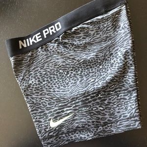 Nike Pro Combat Spandex Workout Shorts Small Grey
